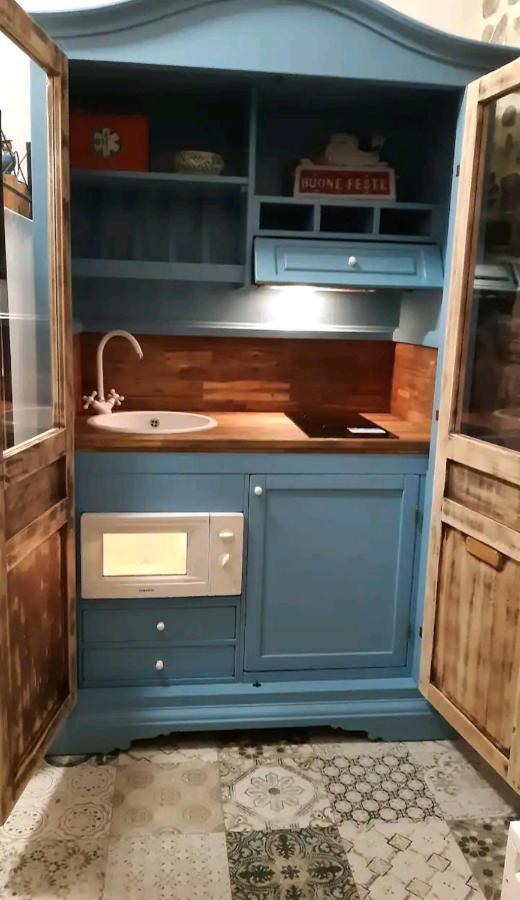 Soggiorno In Una Cantina Antica Del'500, Struttura Privata, Non Albergo Colombaro  Экстерьер фото